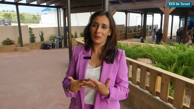 HIGINIA NAVARRO DIRECTORA GERENTE DE DINÓPOLIS TRAS PRESENTACION AMPLIACION